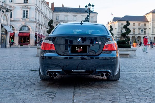 BMW M5 V10 – Image 3